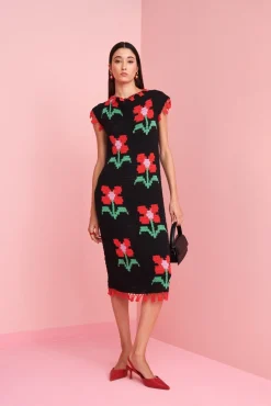 Sojourn Dress Black